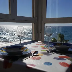 Beachfront 82 Apartamento